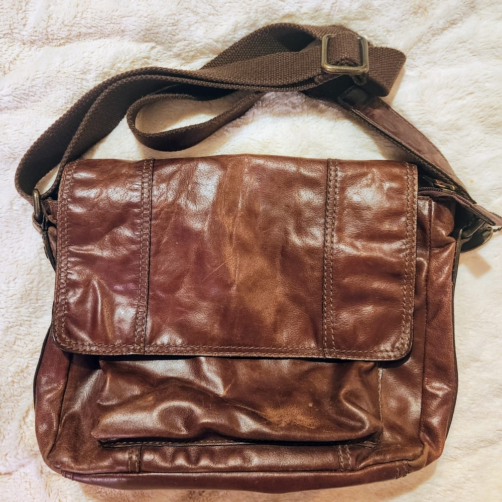 Fossil Leather Messenger Bag